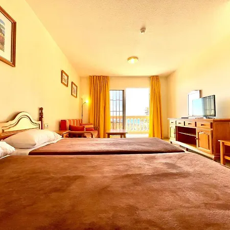 Family Studio In Tenerife South, With Wifi, Pool And Beach Near Costa Del Silencio