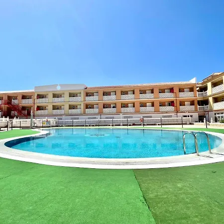 Family Studio In Tenerife South, With Wifi, Pool And Beach Near