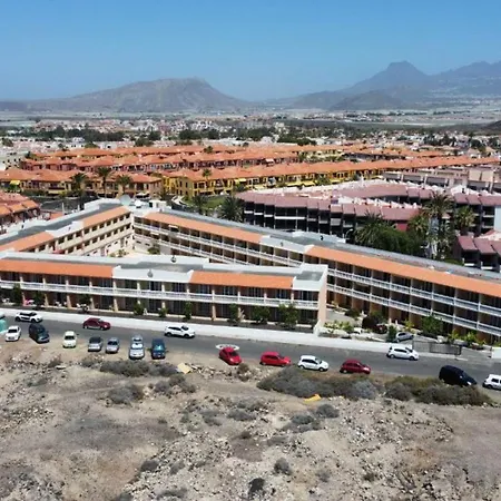 Family Studio In Tenerife South, With Wifi, Pool And Beach Near *